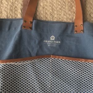 MALDIVES blue canvas & leather tourist tote bag (Grand Park - Kodhipparu) - NEW!